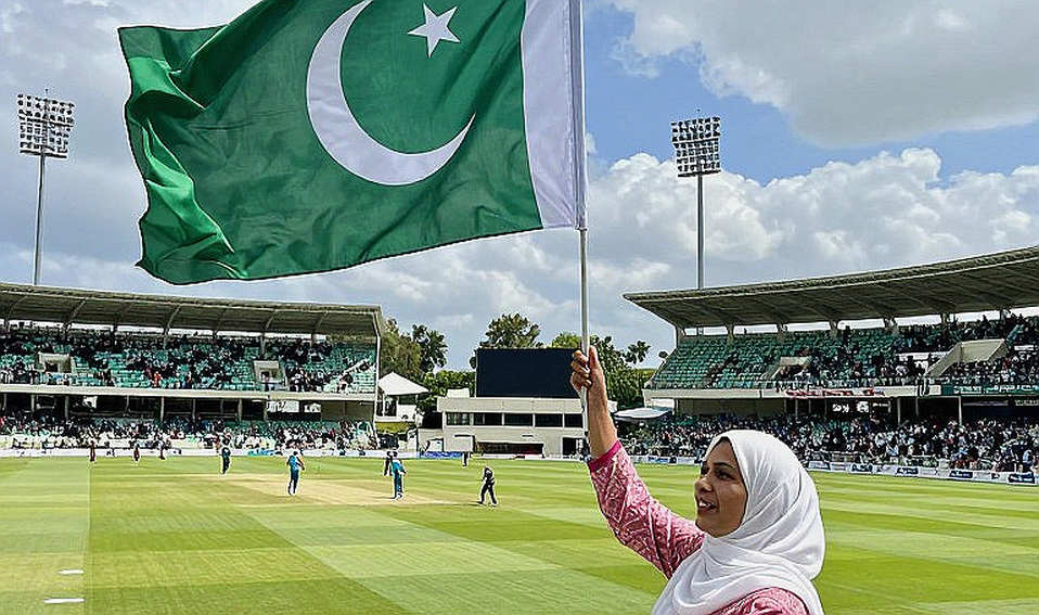 Tayyab Arif's Third Century: A 120 on an 84-Runs-Per-Wicket Surface, and Two Numbers That Do Not Reconcile Tayyab Arif's Third Century: A 120 on an 84-Runs-Per-Wicket Surface, and Two Numbers That Do Not Reconcile