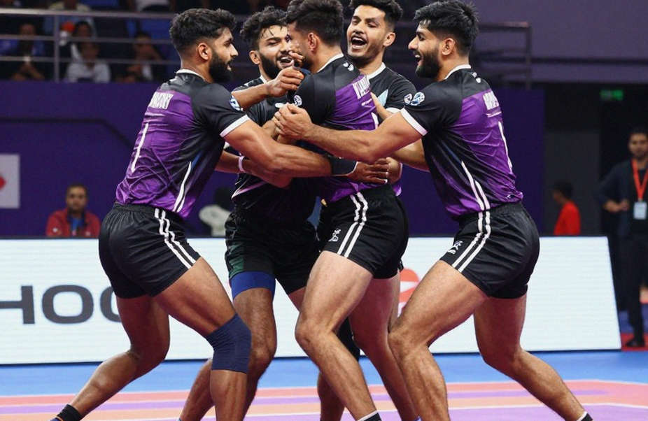 कबड्डी का बहीखाता: चार स्वर्ण, बारह फ्रैंचाइज़ी और वह लीग जो अभी तक नहीं बनी कबड्डी का बहीखाता: चार स्वर्ण, बारह फ्रैंचाइज़ी और वह लीग जो अभी तक नहीं बनी